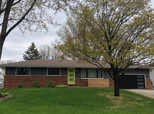 804 Winston Way, Waunakee, WI 53597