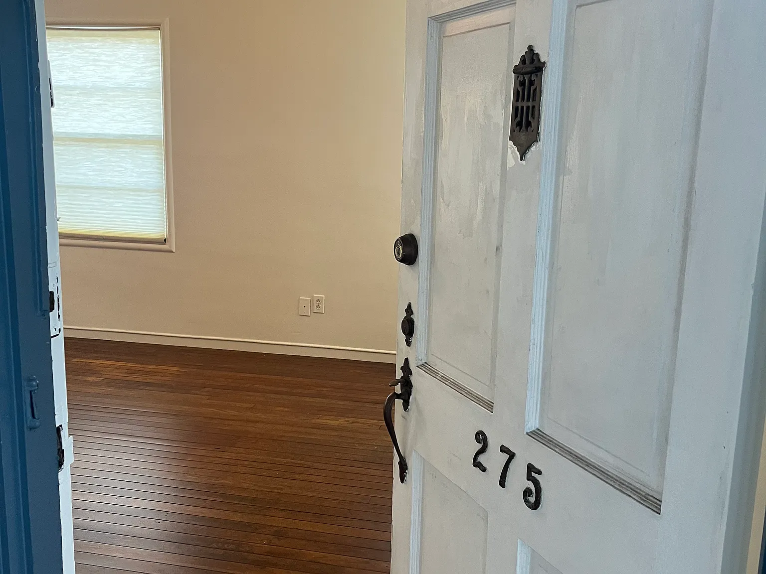 1 bed, 660 sqft, $2,145 — Photo 2