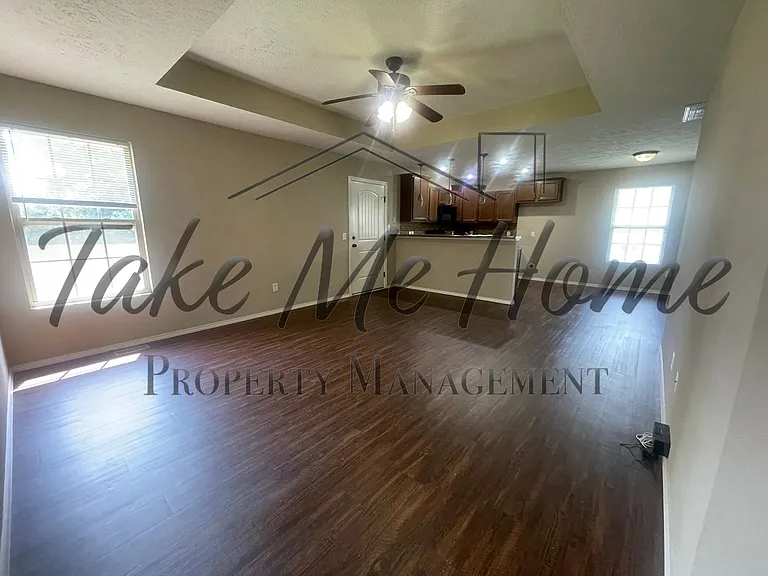 3914 N Grassland Dr — Photo 3