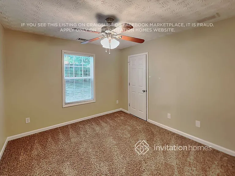 898 Kendall Park Dr — Photo 16