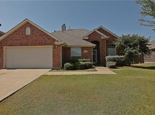 2111 Rose May Dr, Forney, TX 75126