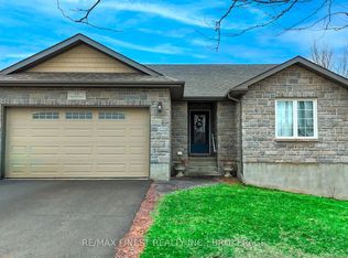 23 Creighton Dr, Loyalist, ON K0H 2H0