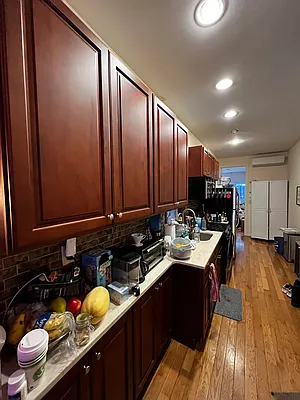 Rented by Target Realty Group | media 8