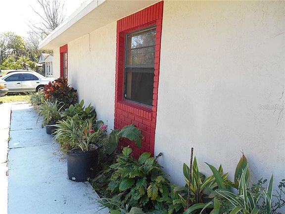 2nd image of 336 Dorothy Ave