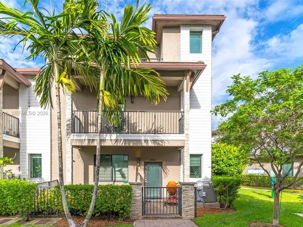 4963 NW 83rd Path #4963, Miami, FL 33166