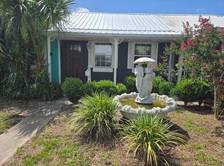 34-3 Holland Ave, Carrabelle, FL 32323