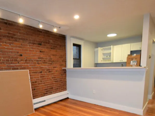 15 South St, Brighton, MA