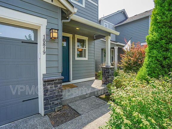 3rd image of 10819 NE 99th Ave
