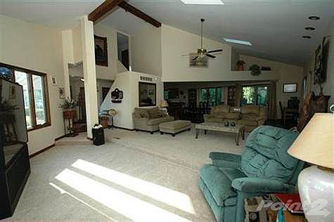 3rd image of 343 Meadow Lark Ln