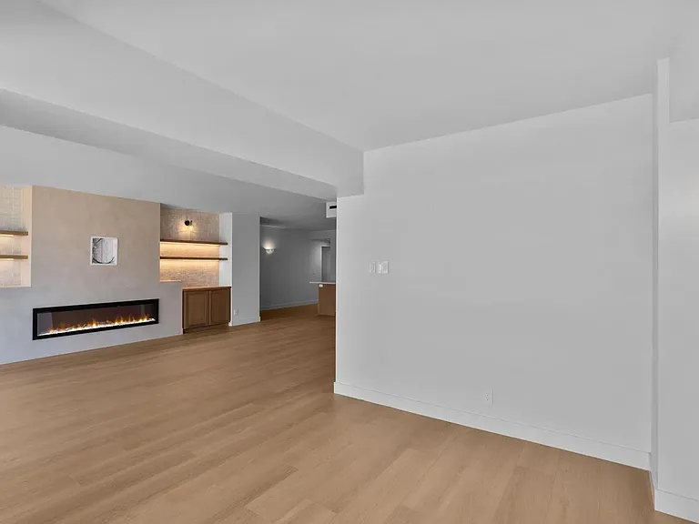 939 Coast Blvd #6F — Photo 5