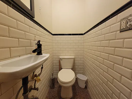 Rented by Doorway NYC, LLC | media 21