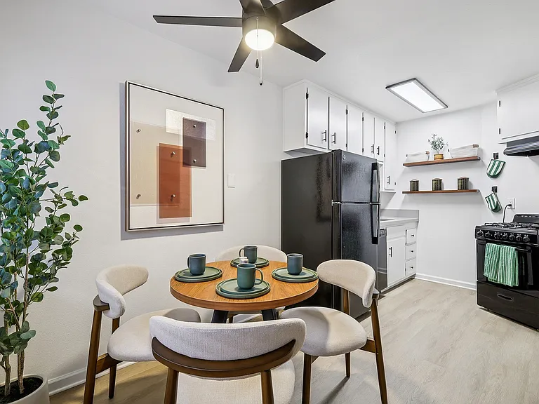 ReNew Arden — Photo 3