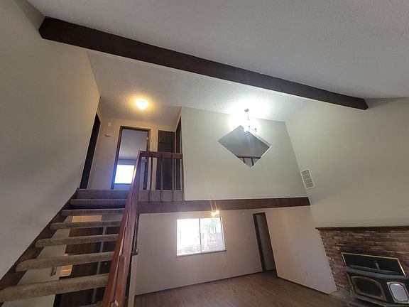 vaulted ceilings in living area