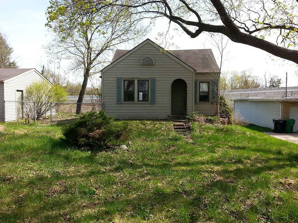 1st image of 19802 Clara Ave