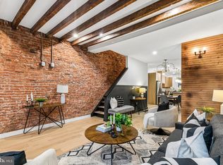 426 Moore St, Philadelphia, PA 19148