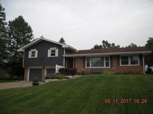 23588 River Manor Blvd, Elkhart, IN 46516