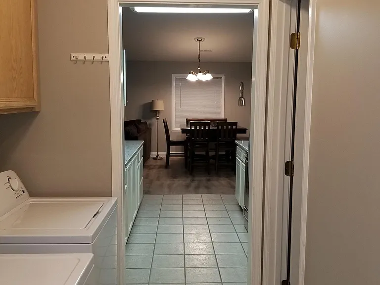 283 Tyrone Rd — Photo 18