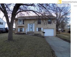 824 N Arapaho St, Independence, MO 64056