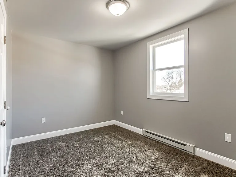1800 Lehman St — Photo 55