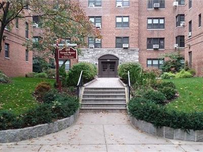 30 Ehrbar Ave APT 516, Mount Vernon, NY, 10552