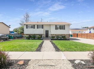2340 S Main St, Clearfield, UT 84015