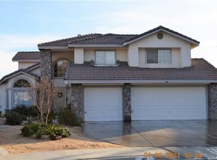 957 Sunstone Ave, Hemet, CA 92543