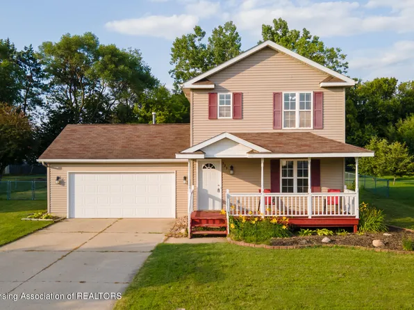 125 Elizabeth Way, Potterville, MI 48876