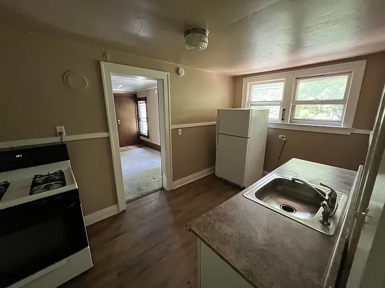 111 Myrtle St #2 — Photo 9