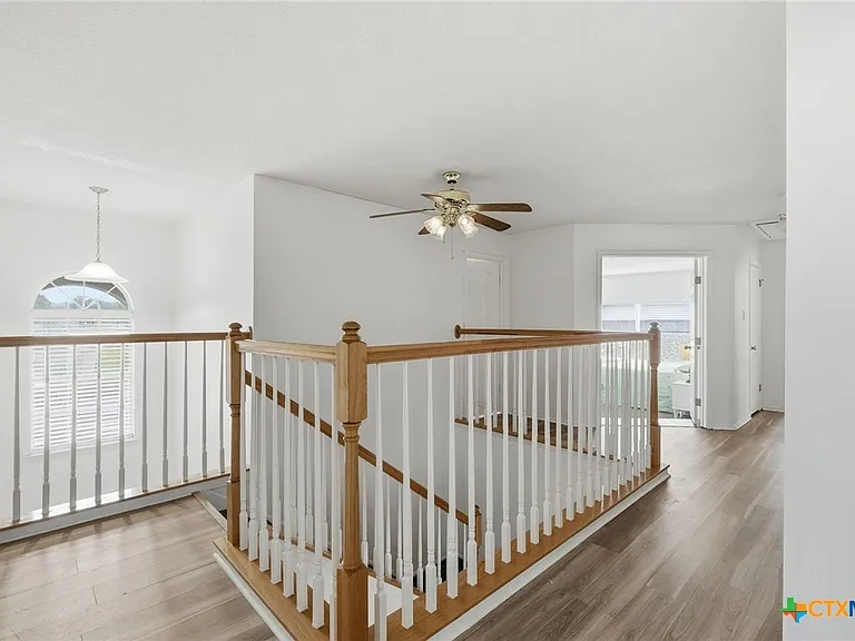 1410 Katie Lynch Dr — Photo 13