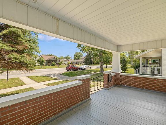 3rd image of 2711 N Anthony Blvd