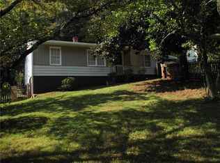 3393 Phillips Cir, Decatur, GA 30032