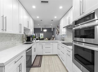 Westview Condominium No N, Pembroke Pines, FL 33024