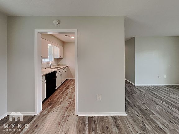 5th image of 6255 Somerset Dr