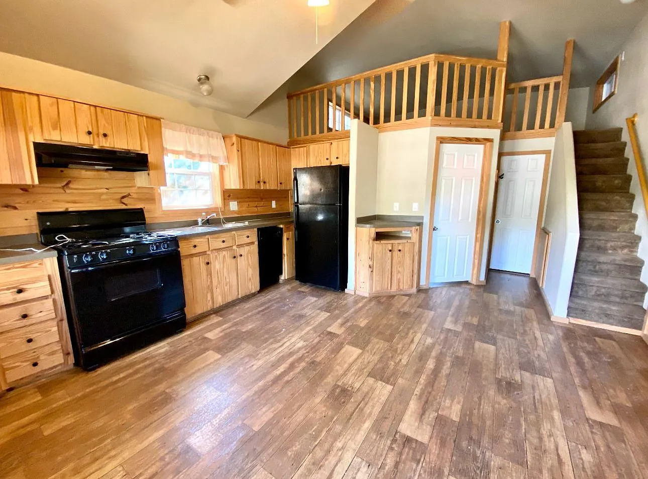 15625 Cranes Mill Road — Photo 4