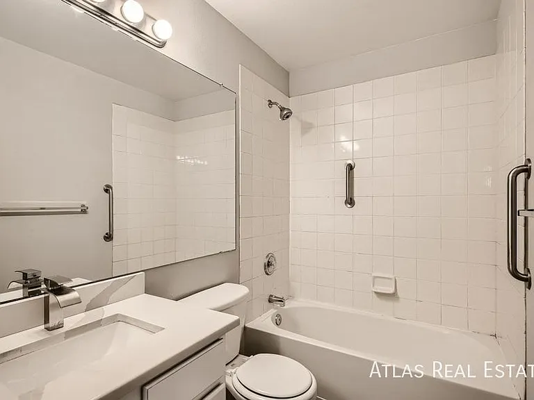 6948 Fountain Ridge Cir — Photo 6