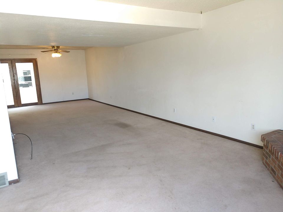 1st image of 1225 Downey St