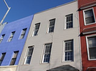 17 Goodwin Pl #1, Brooklyn, NY 11221