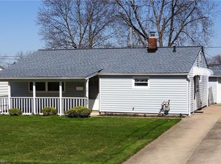 6511 Sandfield Dr, Brookpark, OH