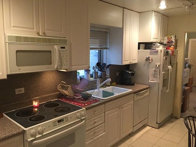 1st image of 2139 W Granville Ave #1
