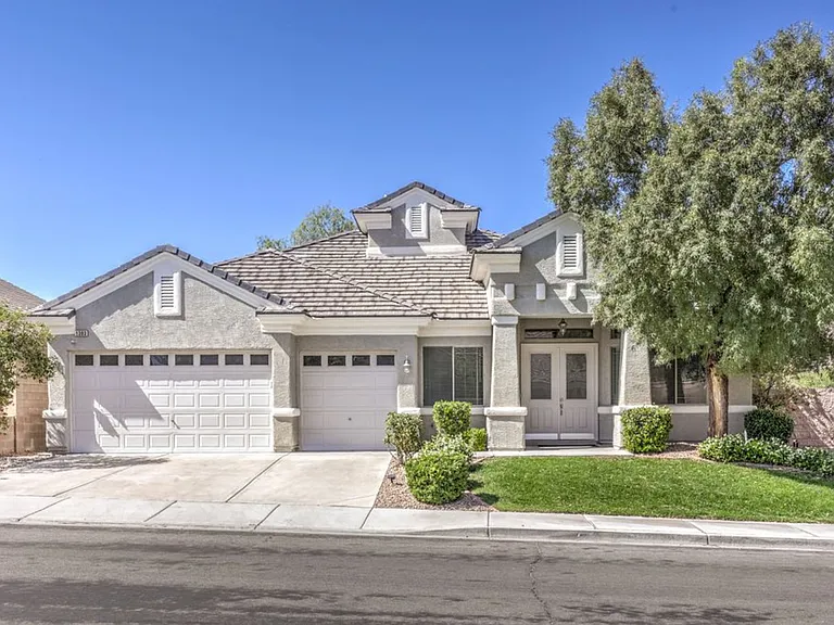 1393 Romanesca Dr — Photo 1