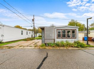 11063 Leader Rd, Chardon, OH 44024