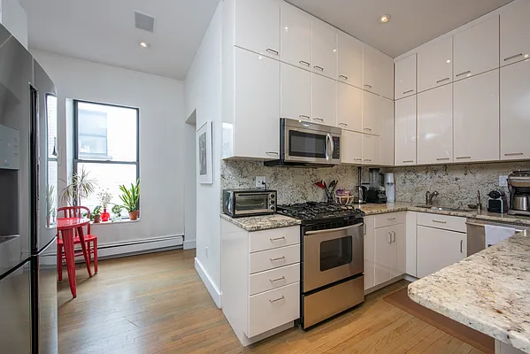 Rented by Douglas Elliman | media 10