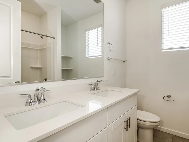 24404 W Grove St — Photo 14
