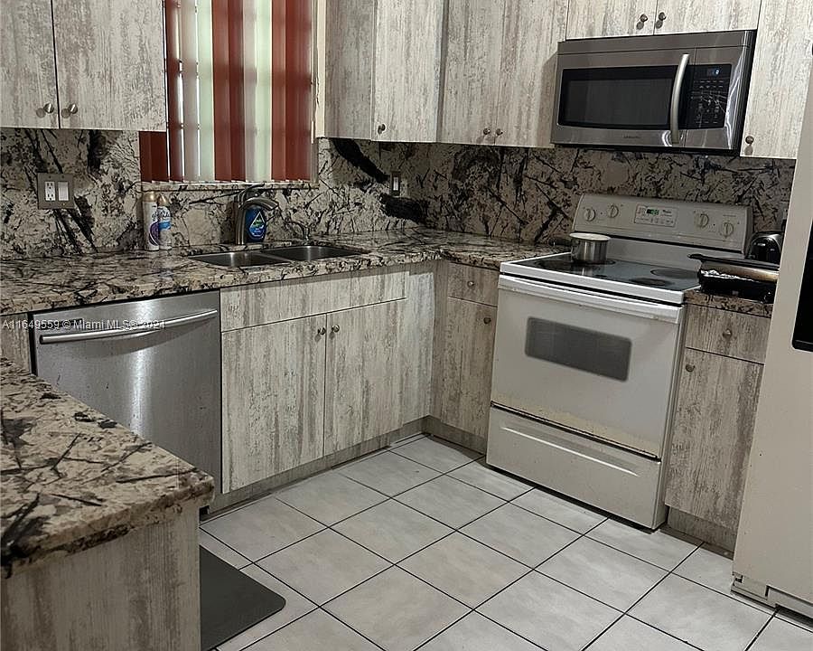 2nd image of 13206 SW 279th Ter