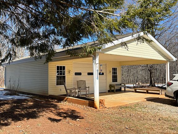 4th image of 1358 Homeplace Rd