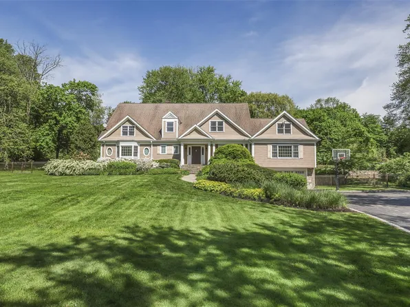 11 Seymour Place E, Armonk, NY 10504