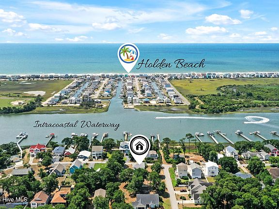 3rd image of 2813 Sea Vista Drive SW