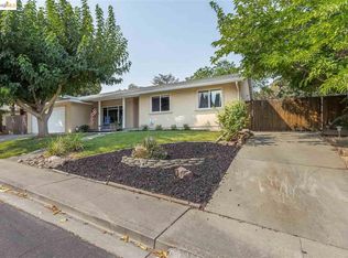19 Castlewood Dr, Pittsburg, CA