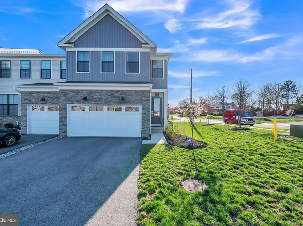 900 Dogwood Ct, King Of Prussia, PA 19406