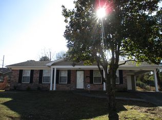 6805 Bluebird Dr, Little Rock, AR 72205